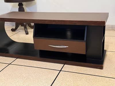 Tv  table