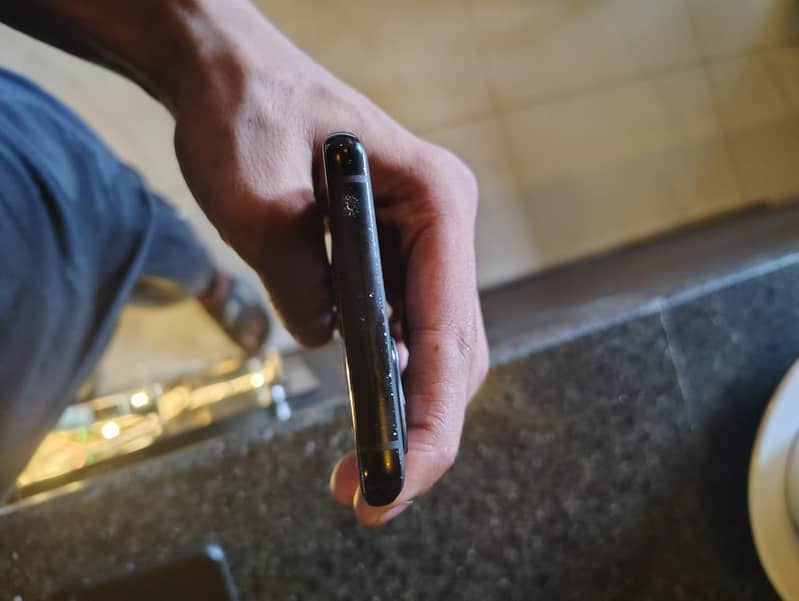 One Plus 9 Pro 3