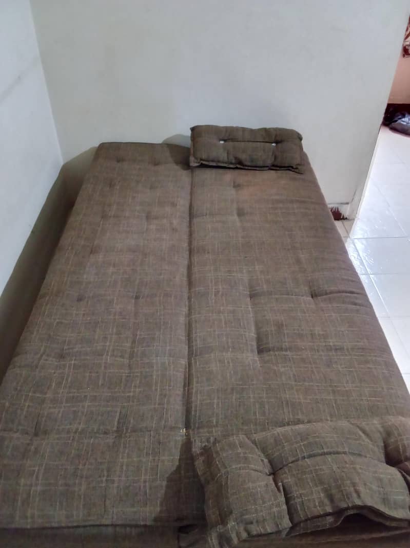 Sofa come bed 3