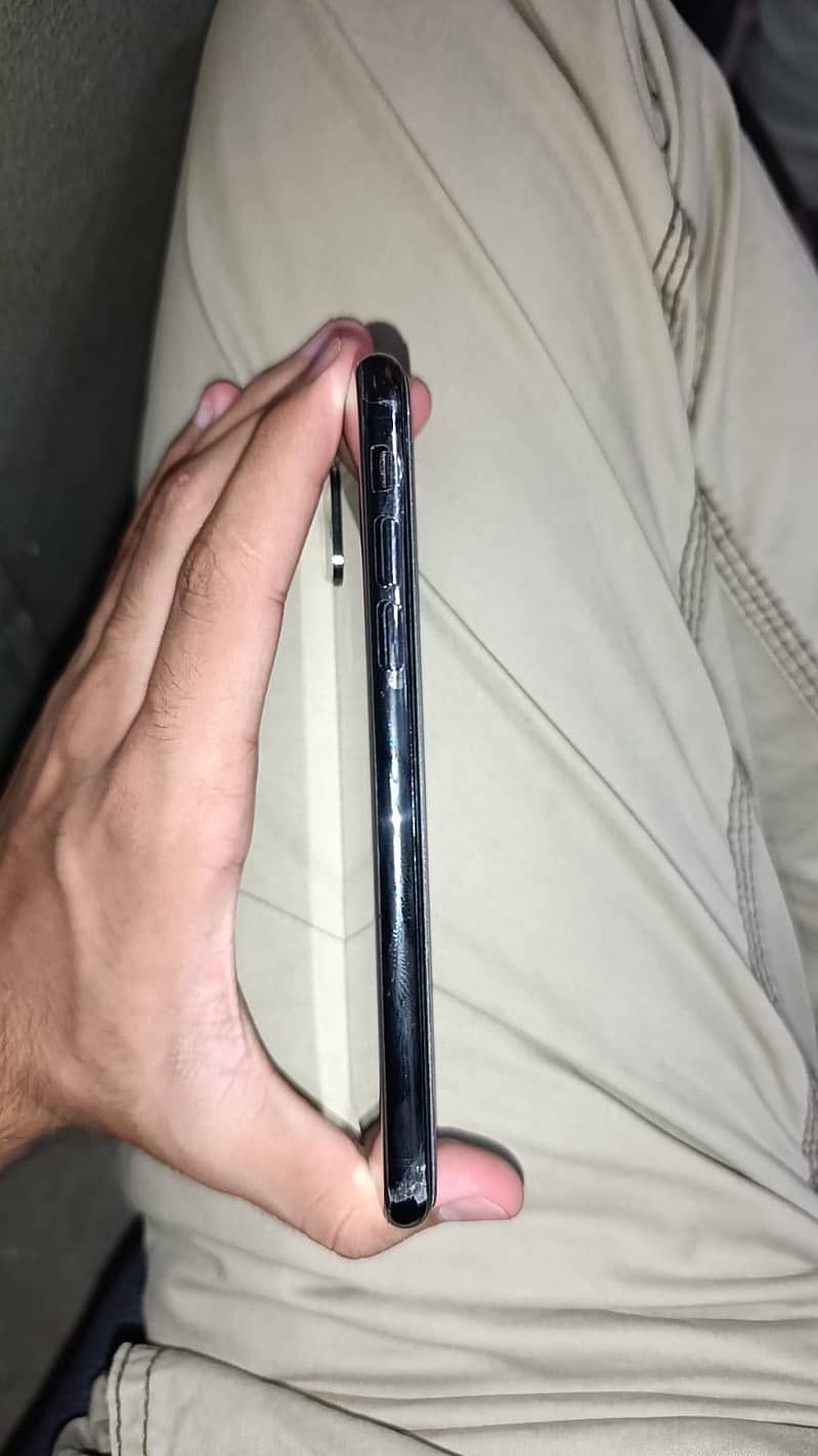 Apple iPhone X 1