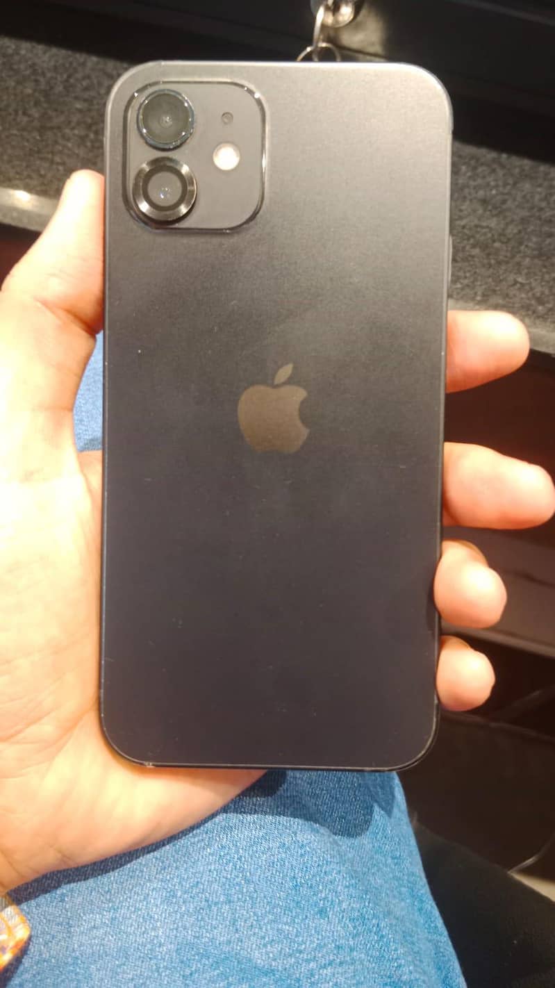 Apple iPhone 12 0