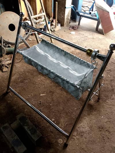 Baby jhulla/baby Swing/baby jhulligi/ Baby cradle/ 03034641195