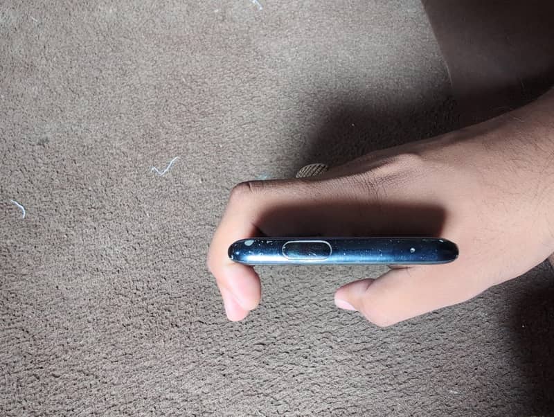 One Plus 7 Pro 5