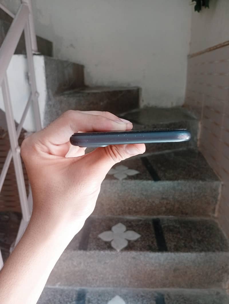 Apple iPhone 7 Plus 4