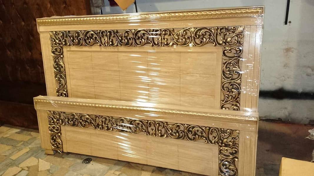 king size Double bed 9
