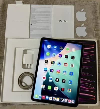 iPad pro M2 10/10. my WhatsApp No O3=26=74=58^538
