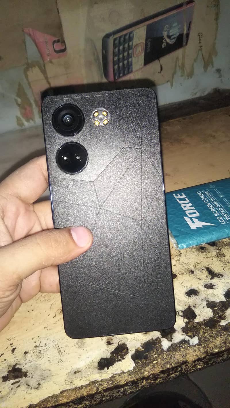 Tecno CAMON 20 1