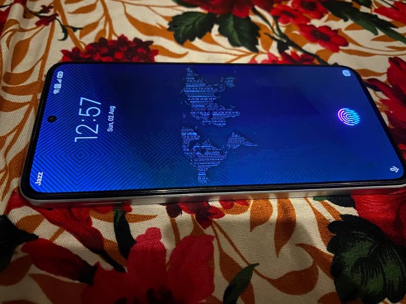 Dcode Bold 3 Pro AMOLED display 1