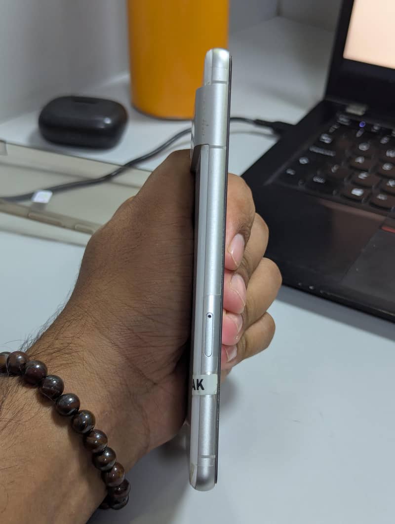 Google Pixel 7 3