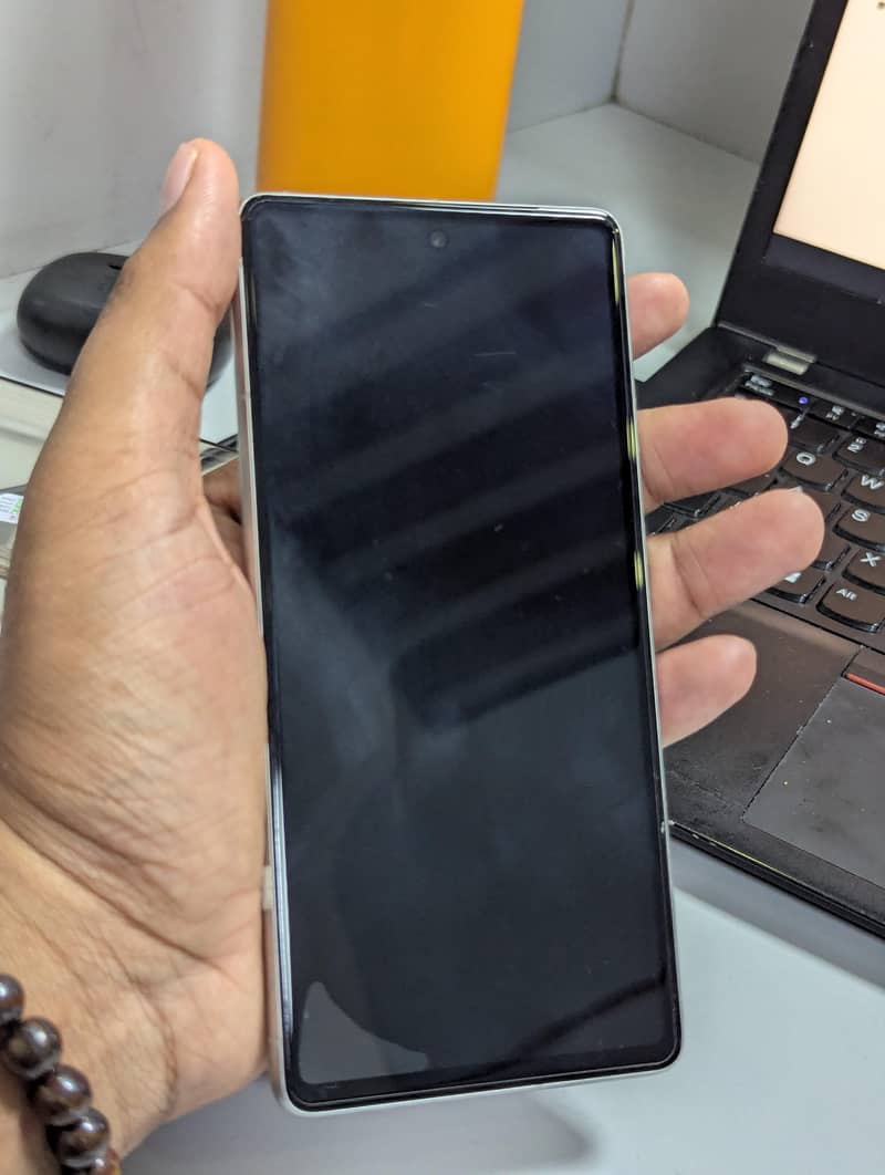 Google Pixel 7 6