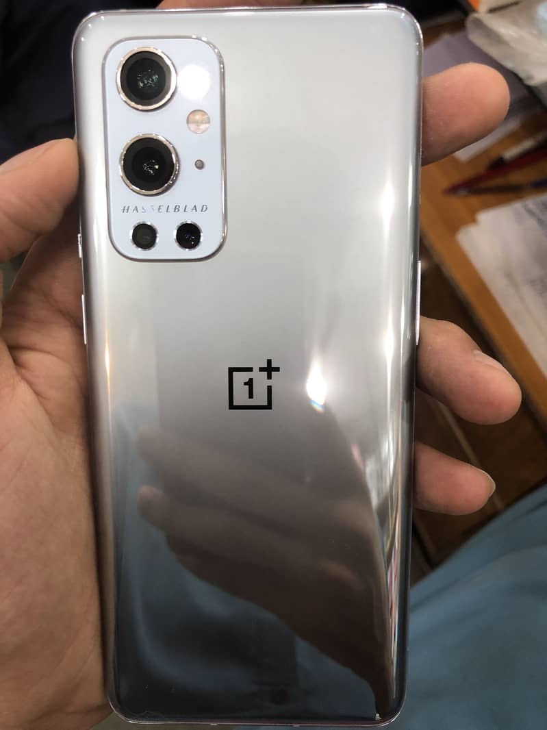 One Plus 9 Pro 1