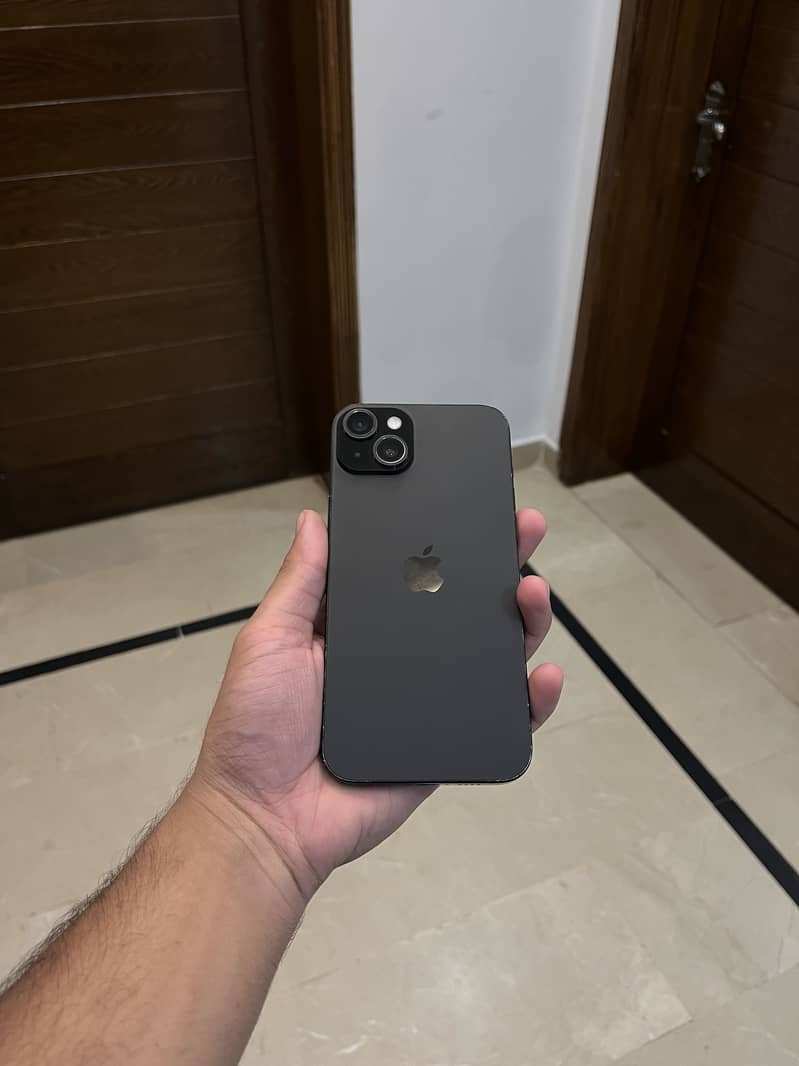 Apple iPhone 15 plus 0