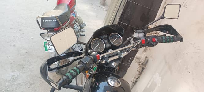 Suzuki GS150