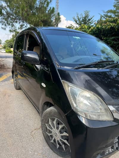 Daihatsu Move (with Eco function)