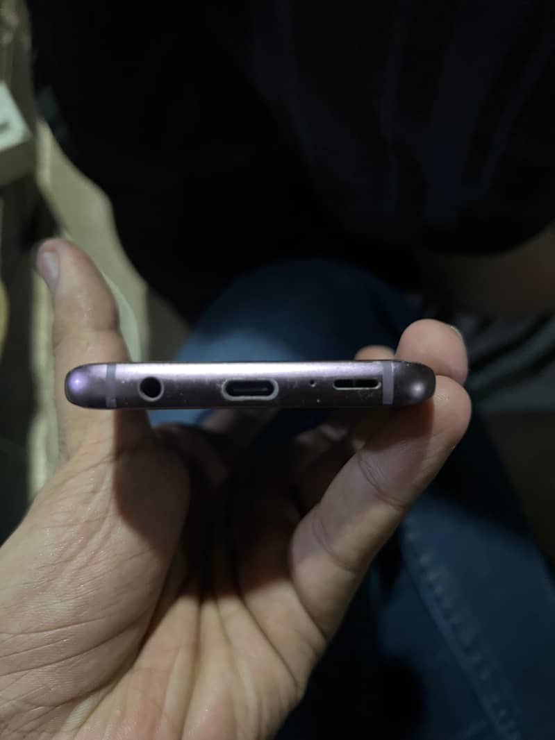 Samsung Mobile S9 1