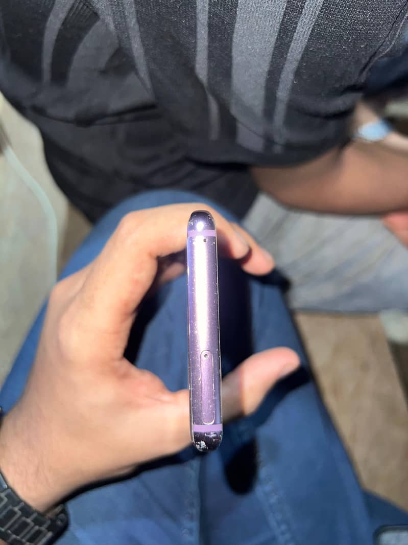 Samsung Mobile S9 2