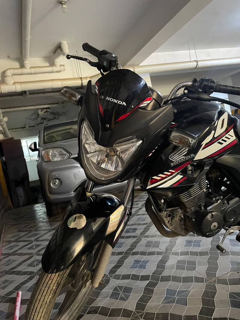 CB-150 1st owner 4