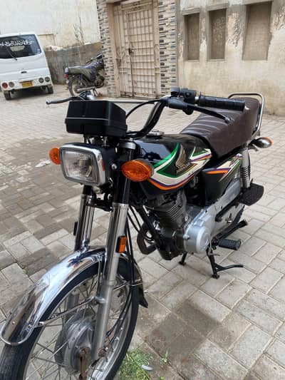 Honda CG125 2016