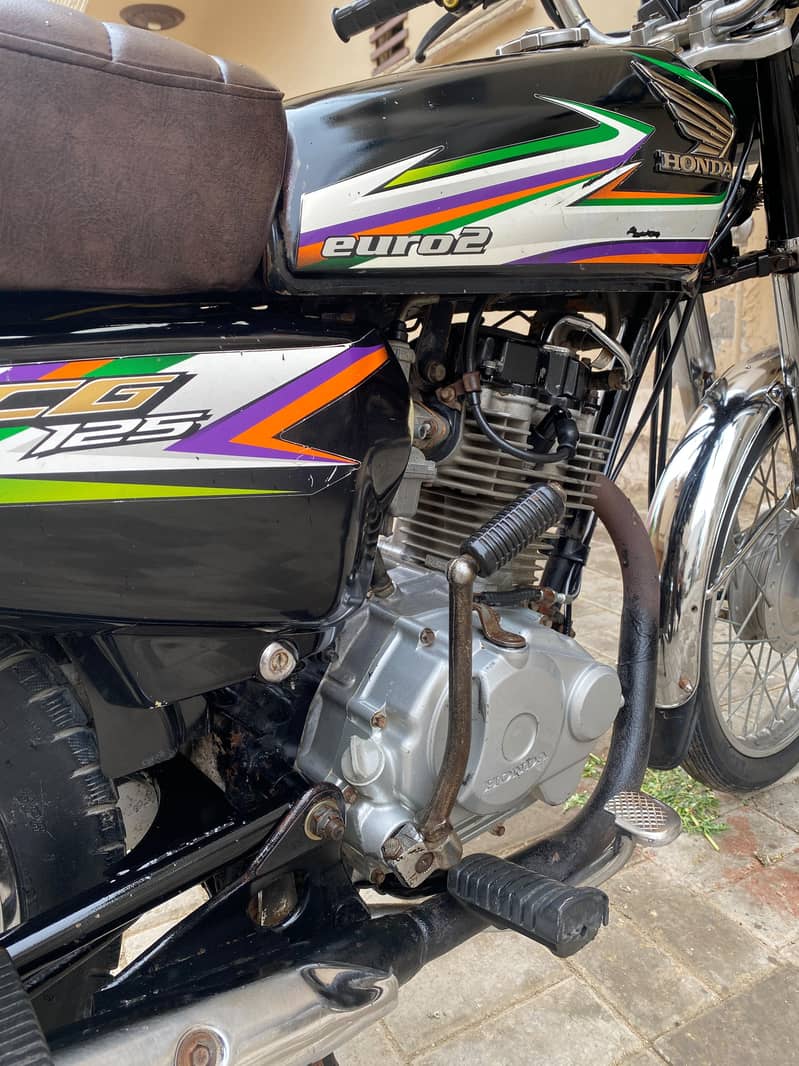 Honda CG125 2016 4