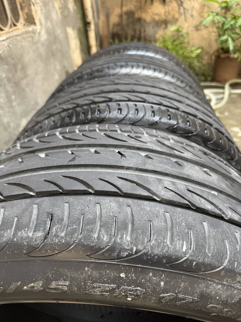 Perelli P Zero - 245/45 R 17 1