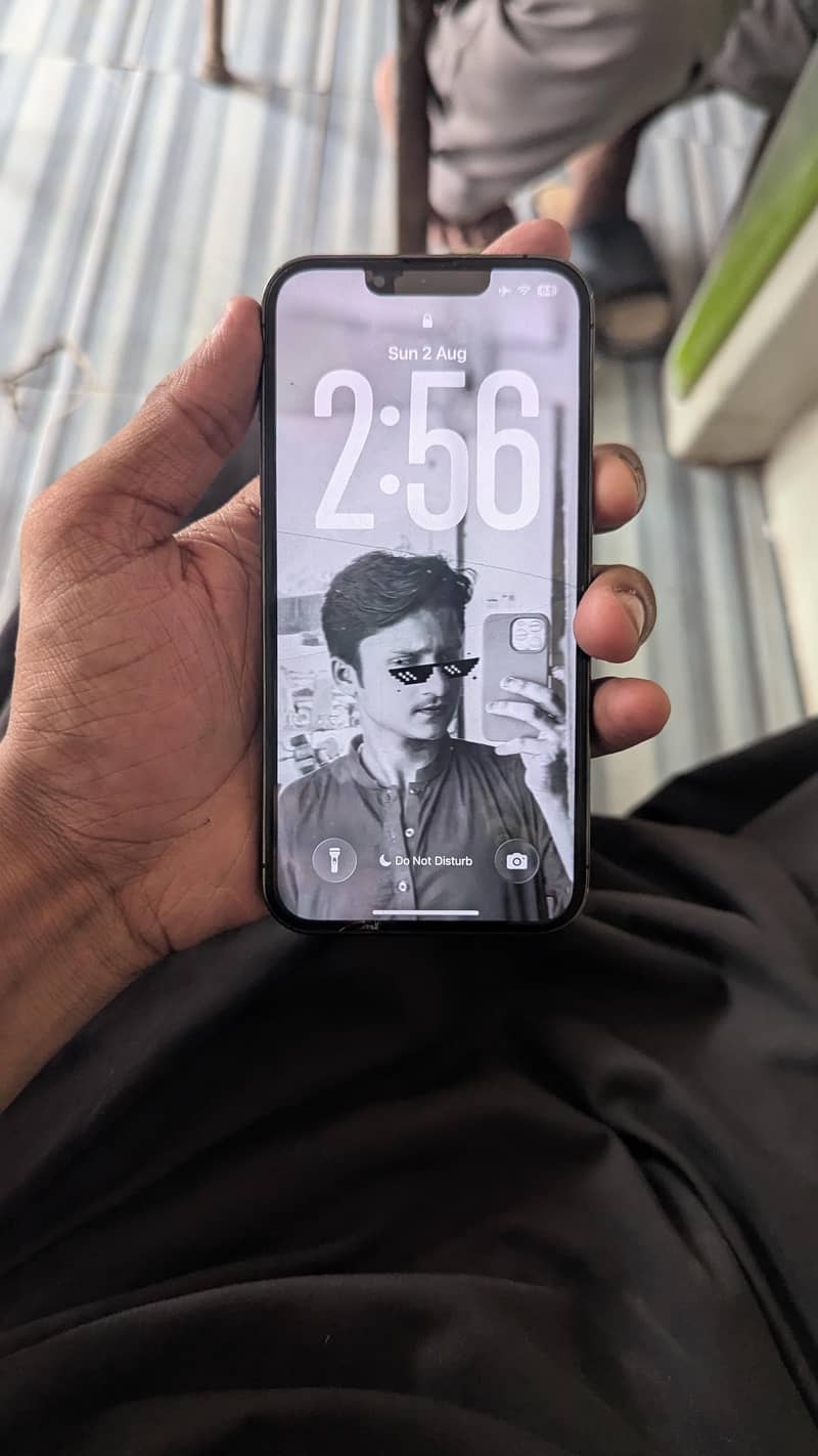 Apple iPhone 13 Pro 1