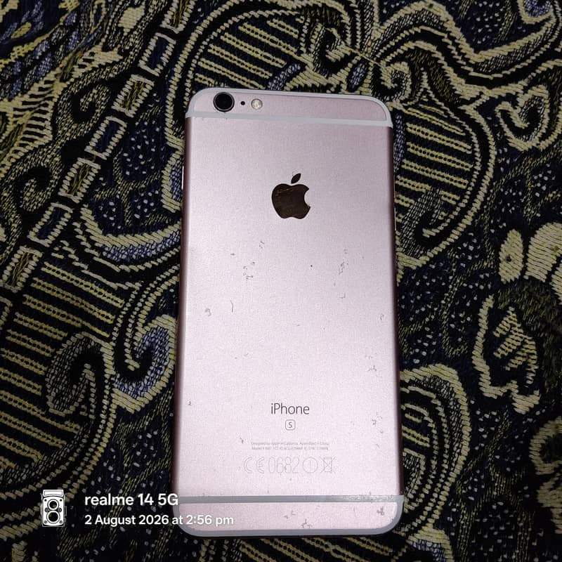 Apple iPhone 6S Plus 0