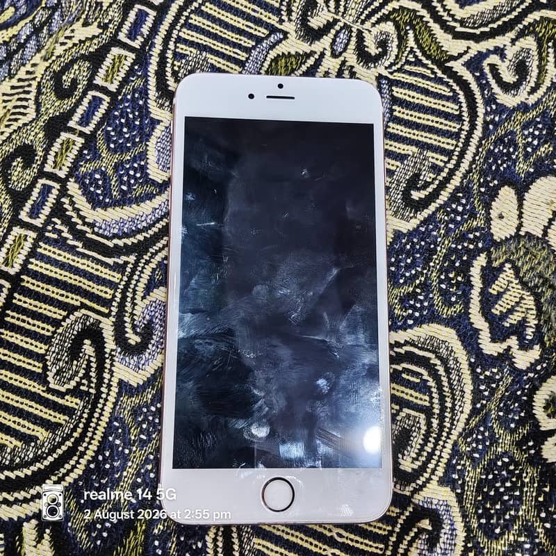Apple iPhone 6S Plus 1