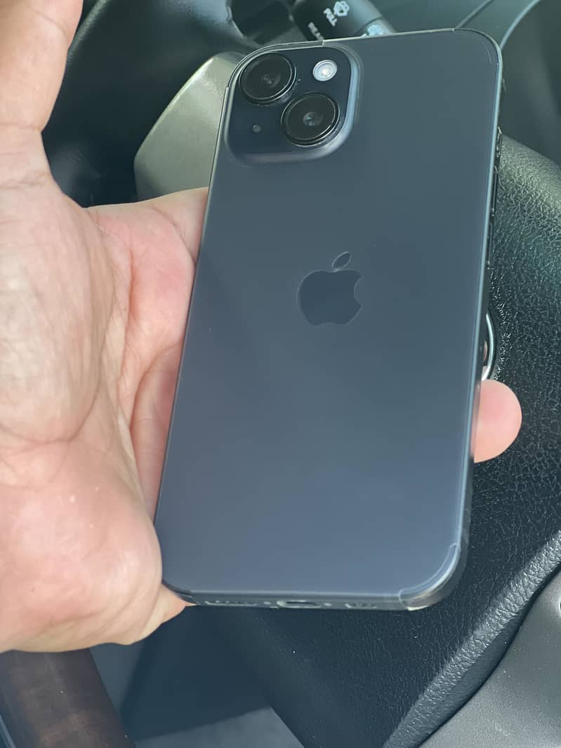 Apple iPhone 15 1