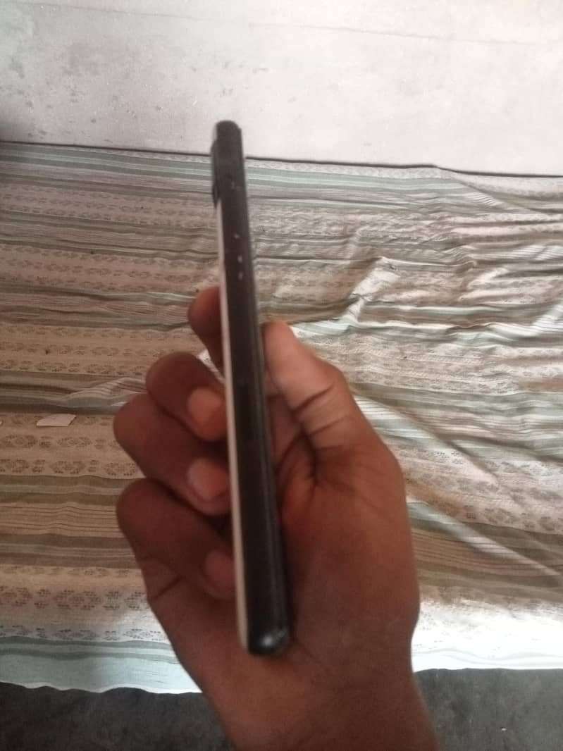 Google Pixel 6a 2