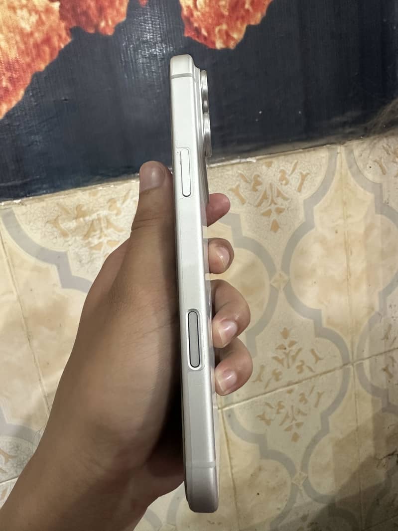 Apple iPhone 17 Pro Max 1