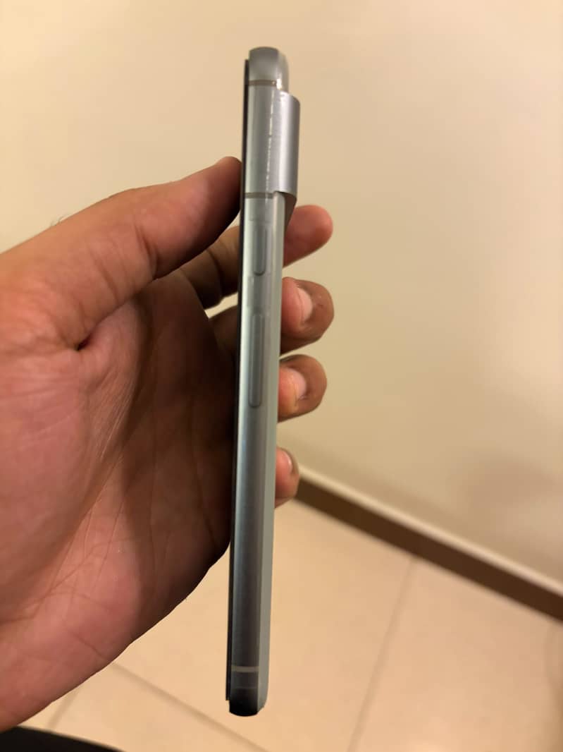 Google Pixel 8 8