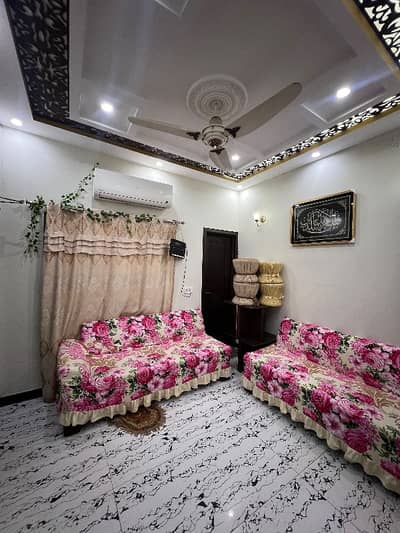 Hot Deal! 5 MARLA DOUBLE STOREY SLIGHTLY USED HOUSE OWNER BUILD FOE SALE IN EDEN RESIDENCIA NEAR MILITARY ACCOUNTS SOCIETY | COLLEGE ROAD LAHORE | PRIME LOCATION