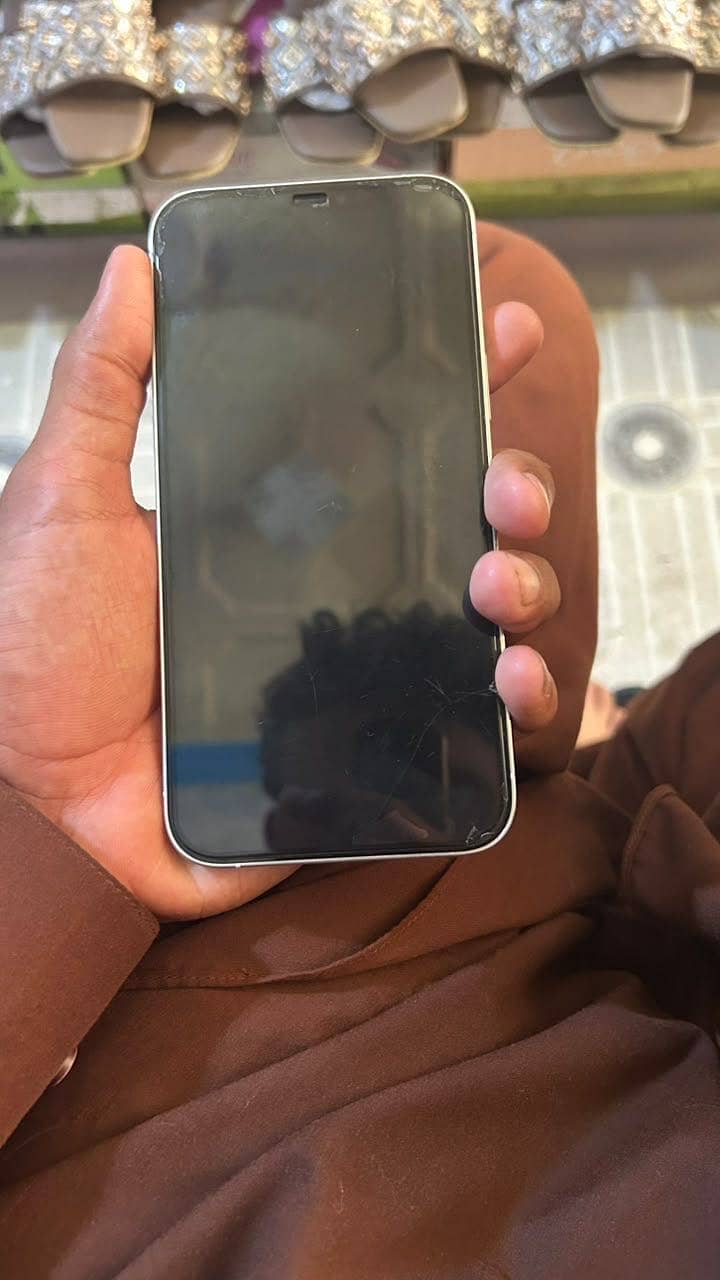 Apple iPhone 12 Pro Max 3