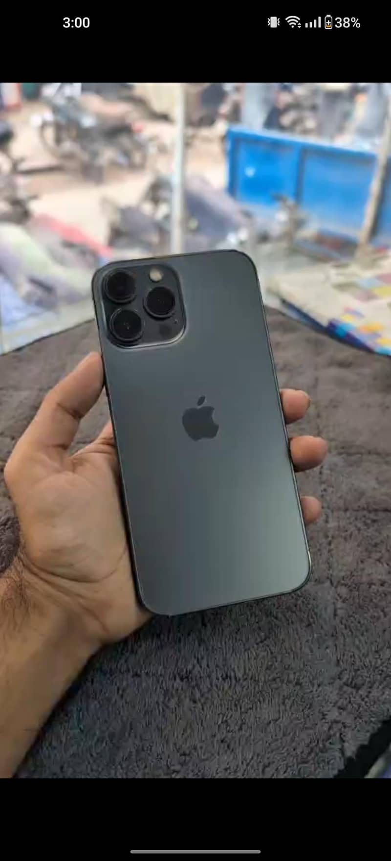 Apple iPhone 13 Pro Max 0