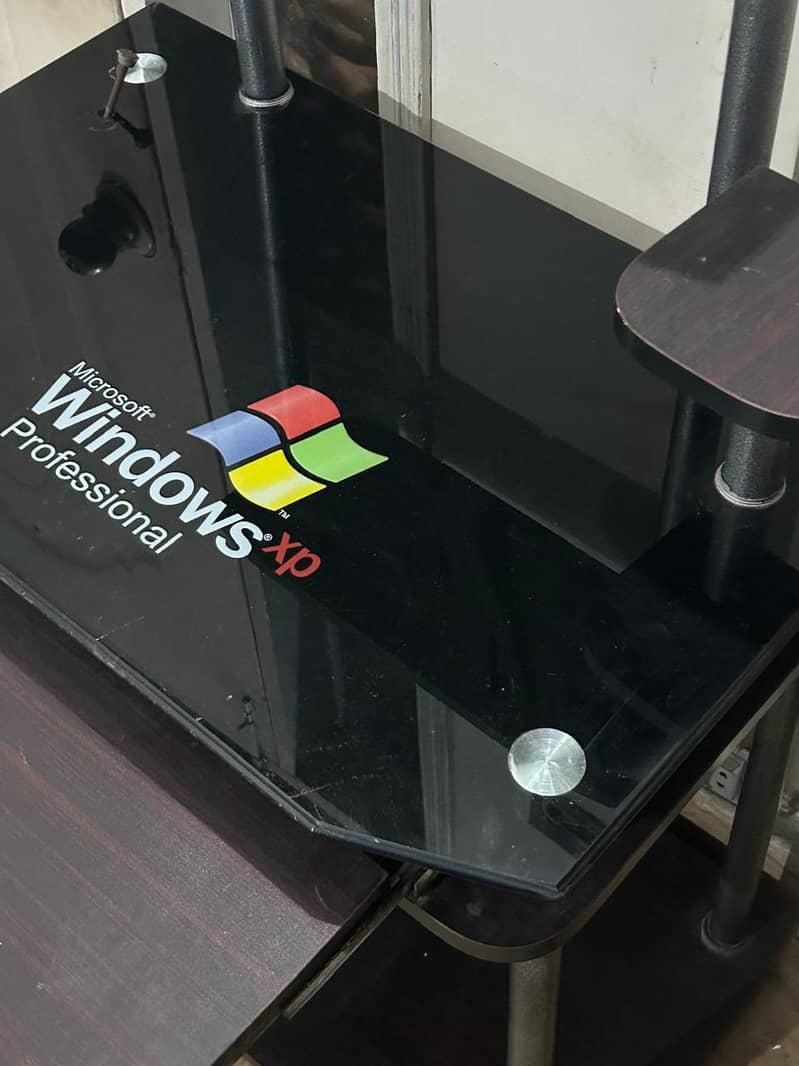 computer table 0