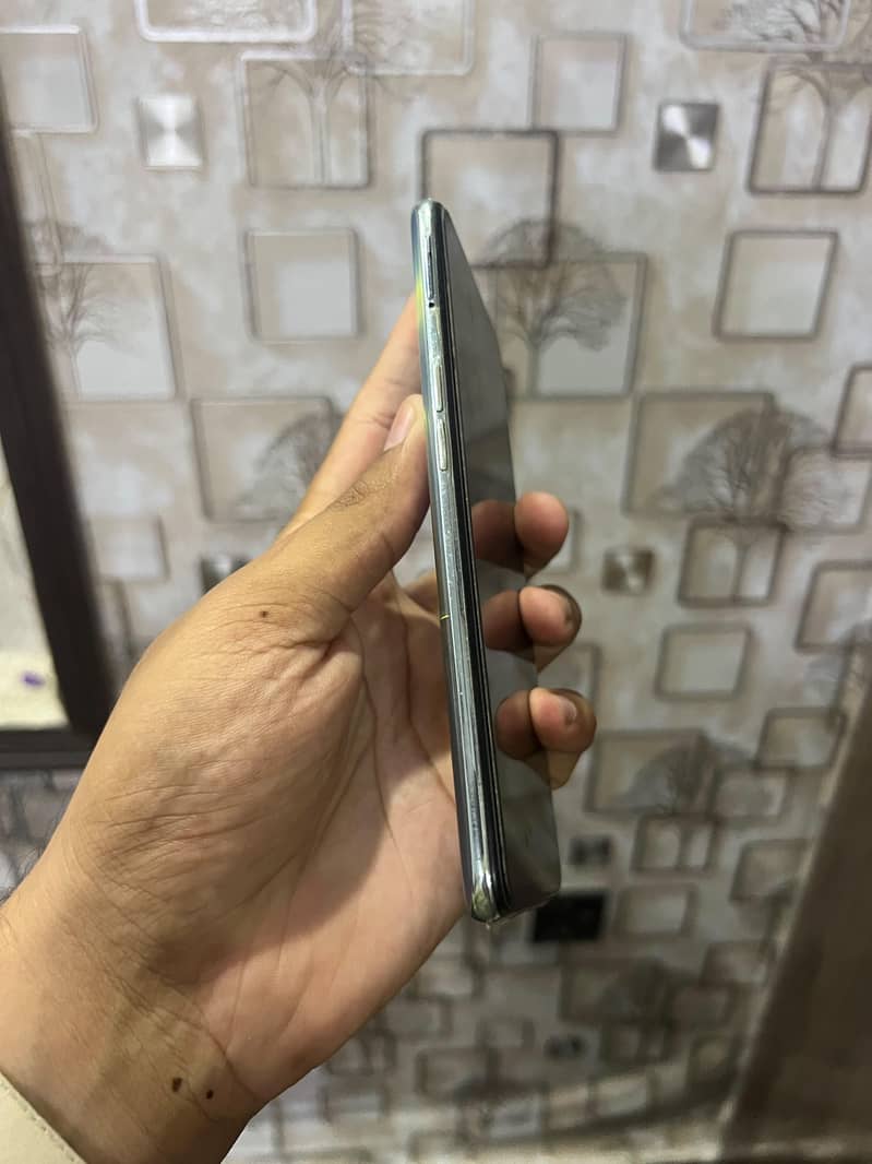 OPPO Reno6 2