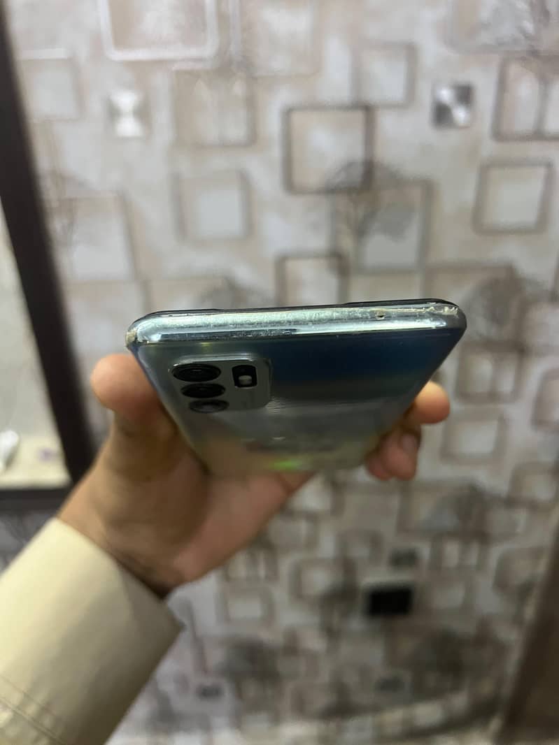 OPPO Reno6 5