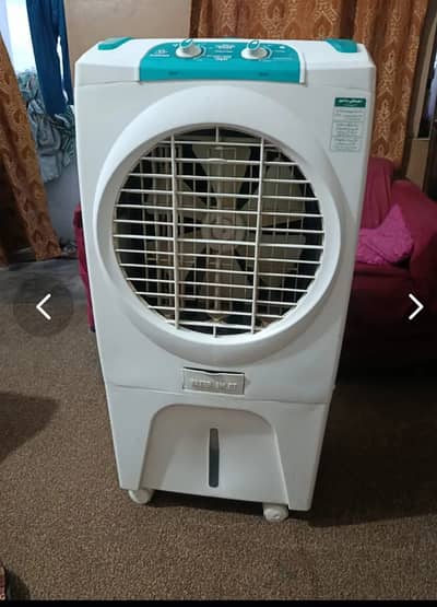 Water cooler almost 6 to 7 month use only.