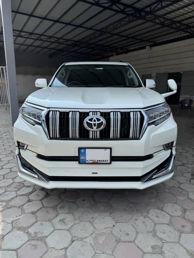 Toyota Prado 2012 sunroof 7 seats