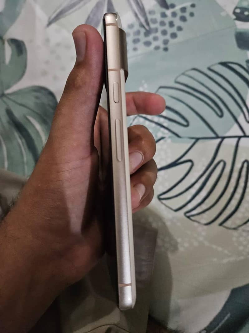 Google Pixel 8 0