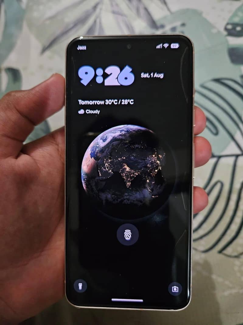 Google Pixel 8 6