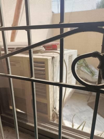 General 0.75 ton window for sale