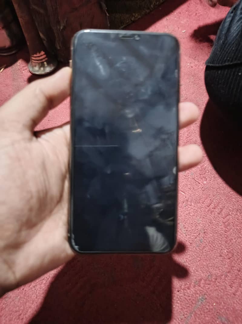 Apple iPhone 11 Pro Max 5