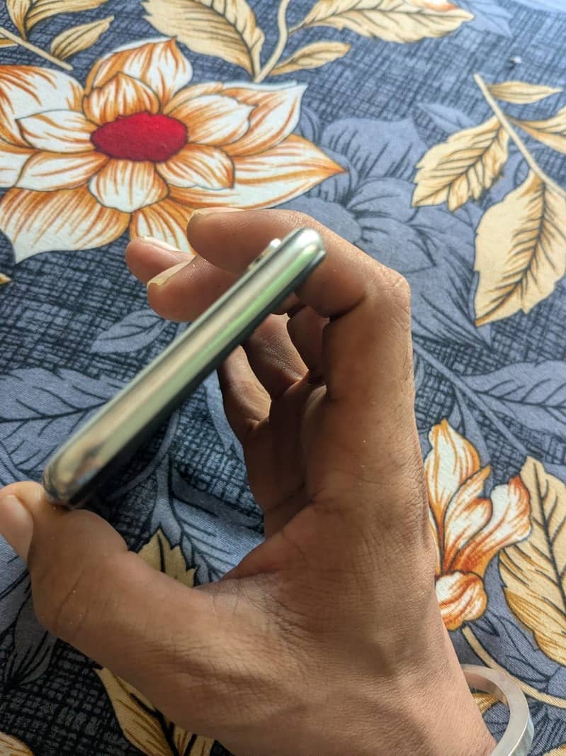Apple iPhone X 2