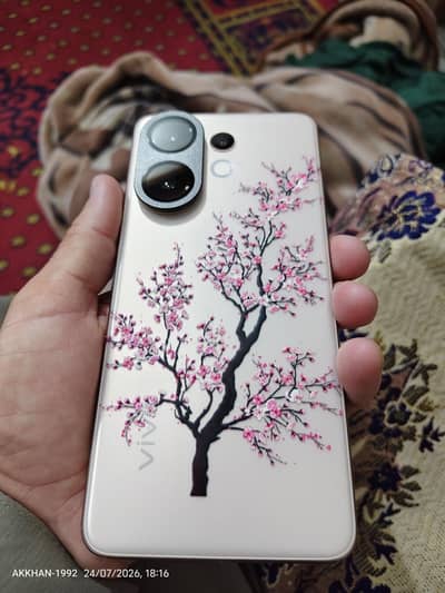 Vivo V60