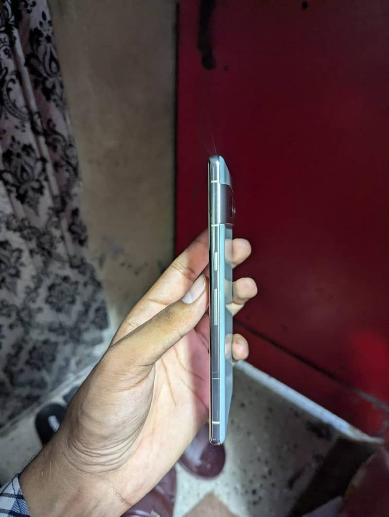 Google Pixel 7 Pro 2
