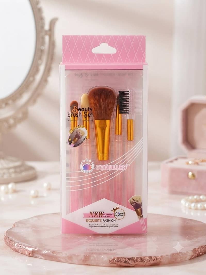 makeup brushes 0