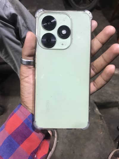 Tecno spark go 2024