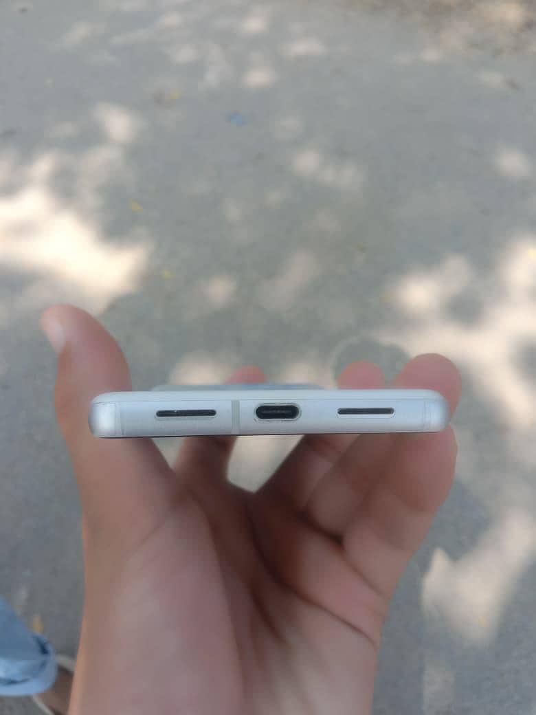 Google Pixel 7 5