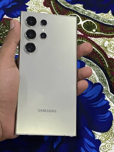 Samsung Mobile S24 Ultra natural titanium